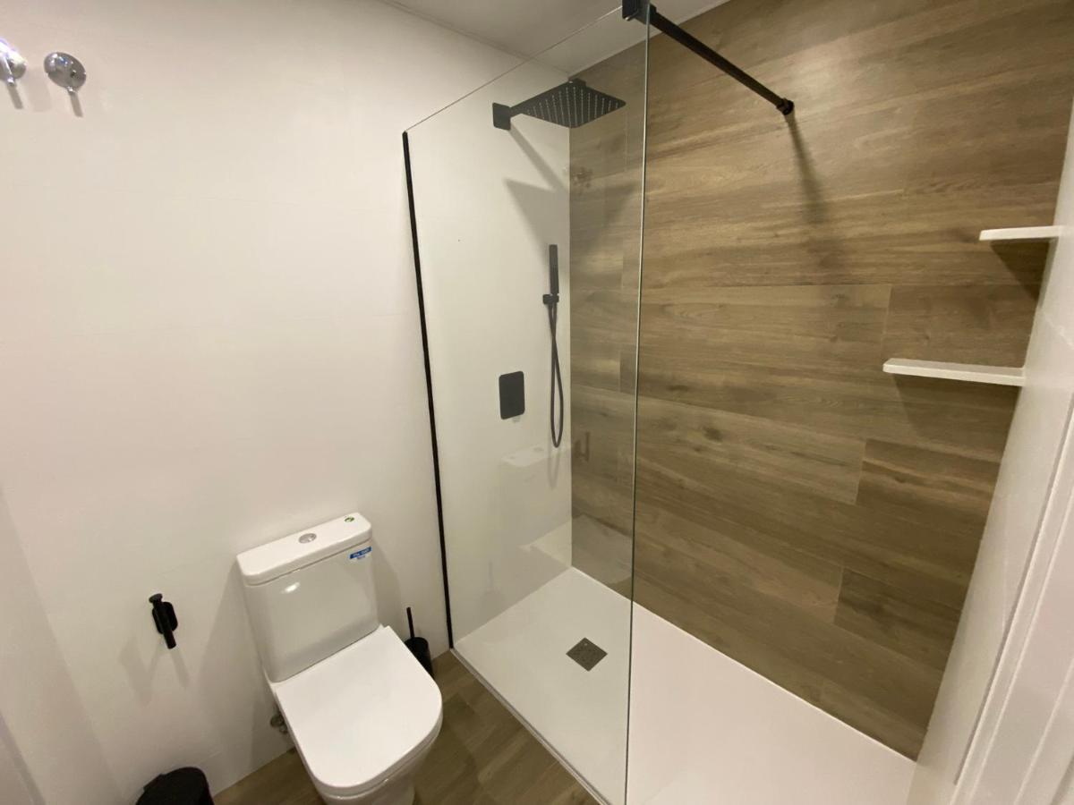 La Suite Des Couleurs - Apartamento En Pleno Centro De Cordoba Luaran gambar