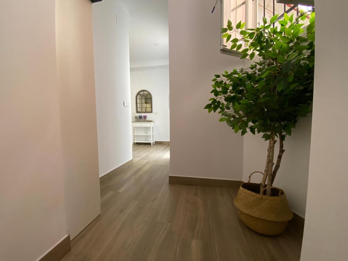 La Suite Des Couleurs - Apartamento En Pleno Centro De Cordoba Luaran gambar