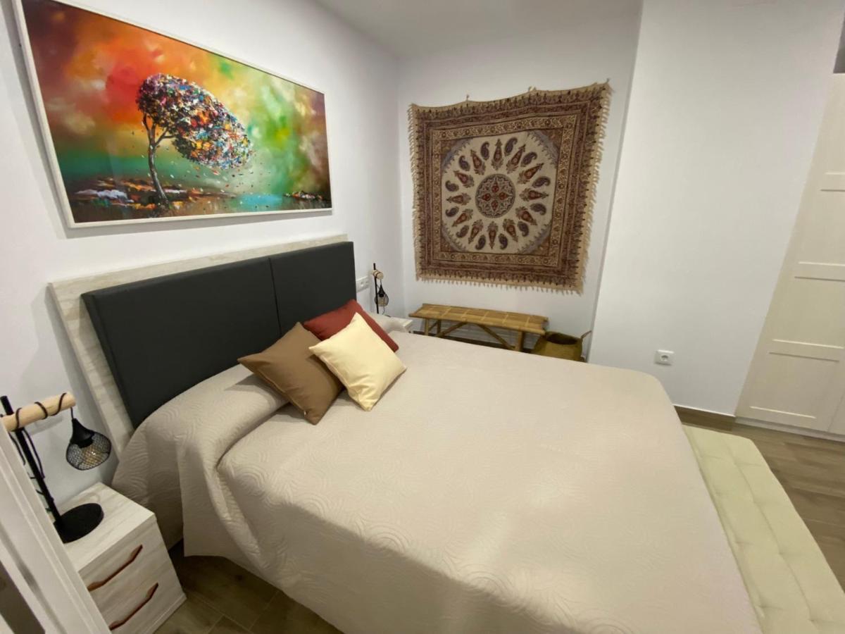 La Suite Des Couleurs - Apartamento En Pleno Centro De Cordoba Luaran gambar